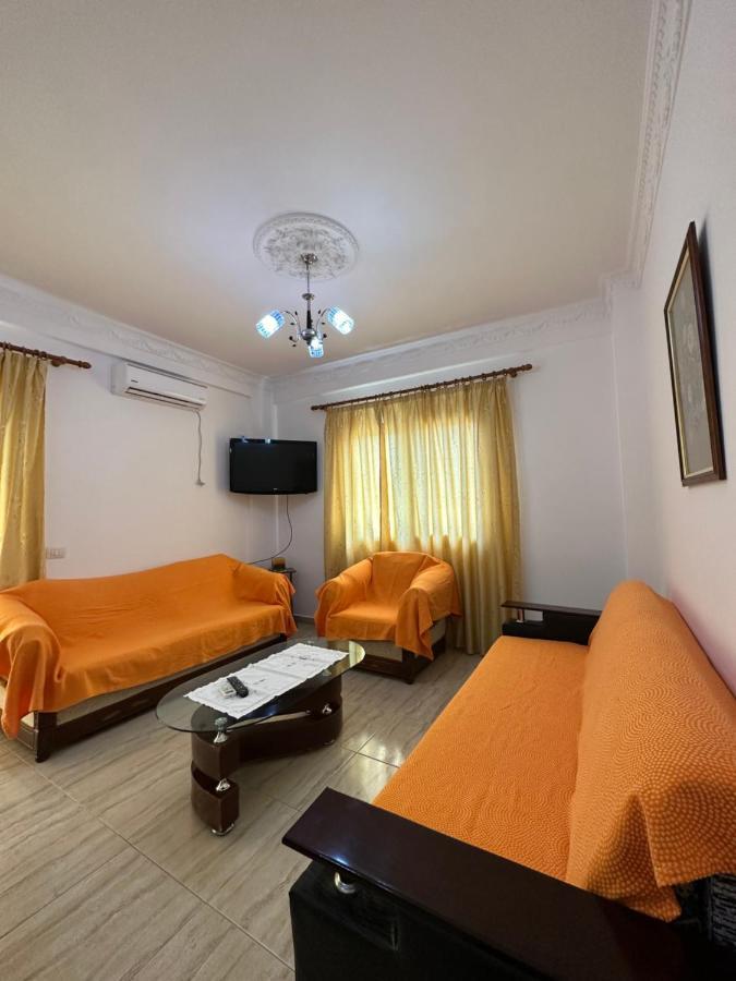 Sun And Sea Apartment Saranda Buitenkant foto