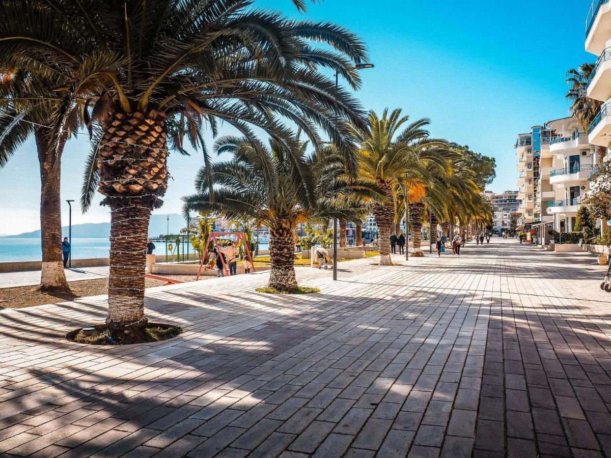 Sun And Sea Apartment Saranda Buitenkant foto