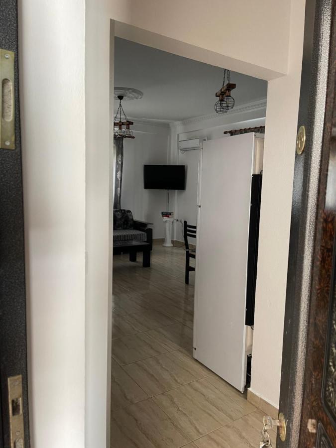 Sun And Sea Apartment Saranda Buitenkant foto