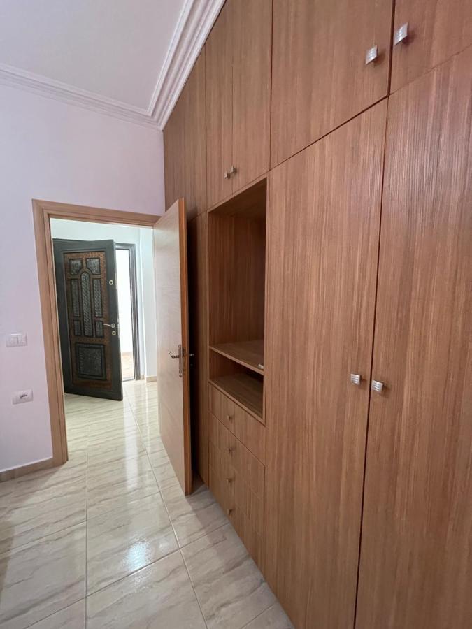 Sun And Sea Apartment Saranda Buitenkant foto