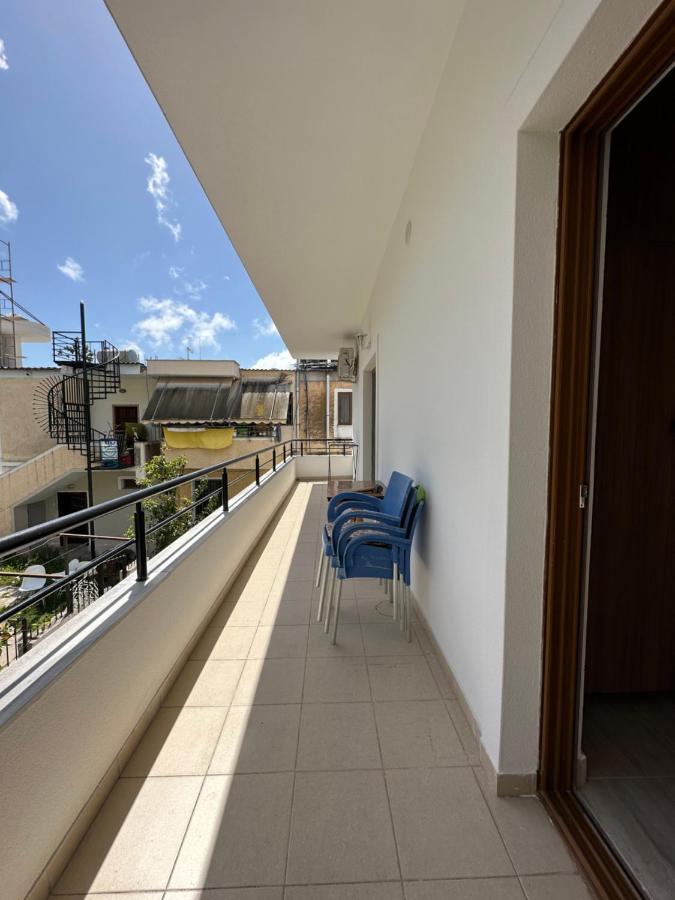 Sun And Sea Apartment Saranda Buitenkant foto